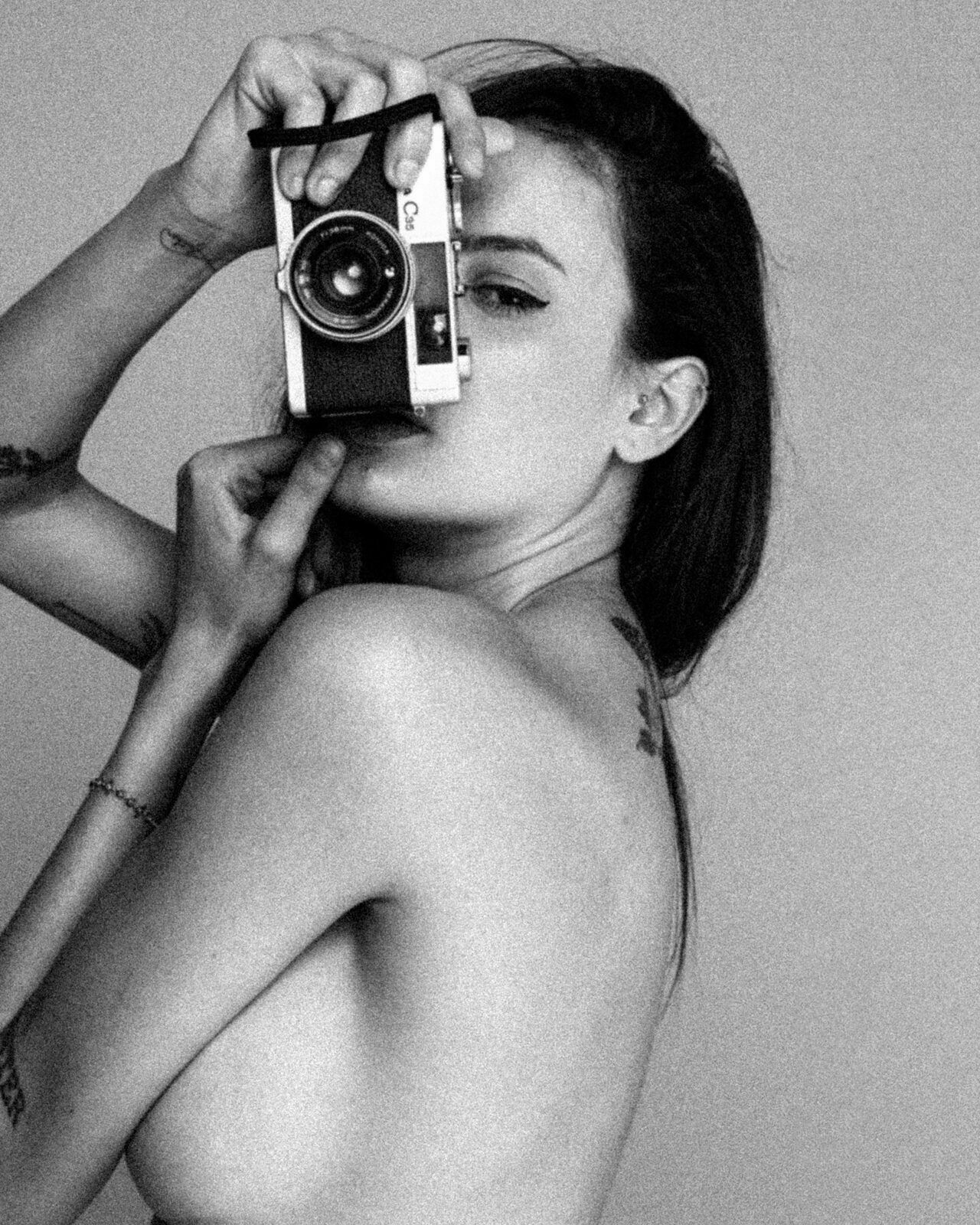 Foto ATEMPORALIDADE - Imagem 3